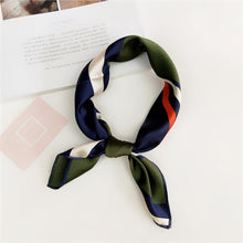 Load image into Gallery viewer, Elegant Foulards
