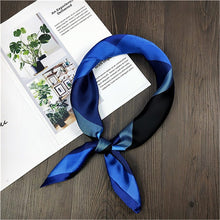 Load image into Gallery viewer, Striped  Print Silk Foulard