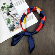 Load image into Gallery viewer, Striped  Print Silk Foulard