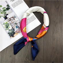 Load image into Gallery viewer, Striped  Print Silk Foulard