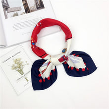 Load image into Gallery viewer, Flower Prints Silk Foulard