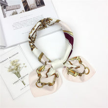 Load image into Gallery viewer, Flower Prints Silk Foulard