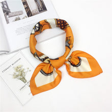 Load image into Gallery viewer, Flower Prints Silk Foulard