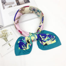 Load image into Gallery viewer, Flower Prints Silk Foulard
