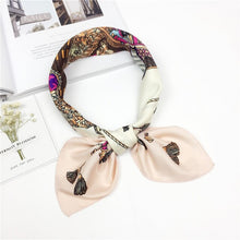 Load image into Gallery viewer, Flower Prints Silk Foulard