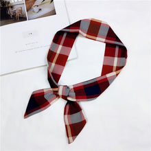 Load image into Gallery viewer, Flamingo  Pink Printed Foulard