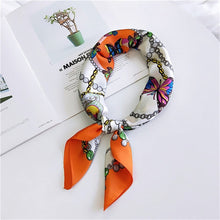 Load image into Gallery viewer, Striped  Print Silk Foulard