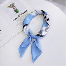 Load image into Gallery viewer, Striped  Print Silk Foulard