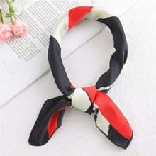 Load image into Gallery viewer, Print Silk Foulard