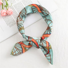 Load image into Gallery viewer, Print Silk Foulard