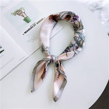 Load image into Gallery viewer, pink butterfly printed foulard