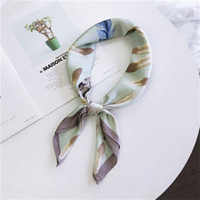 Load image into Gallery viewer, pink butterfly printed foulard