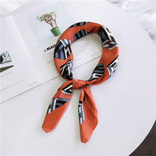 Load image into Gallery viewer, pink butterfly printed foulard